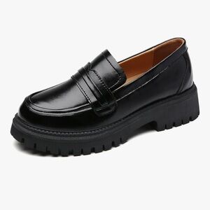 Classic Black Chunky Loafers for Women